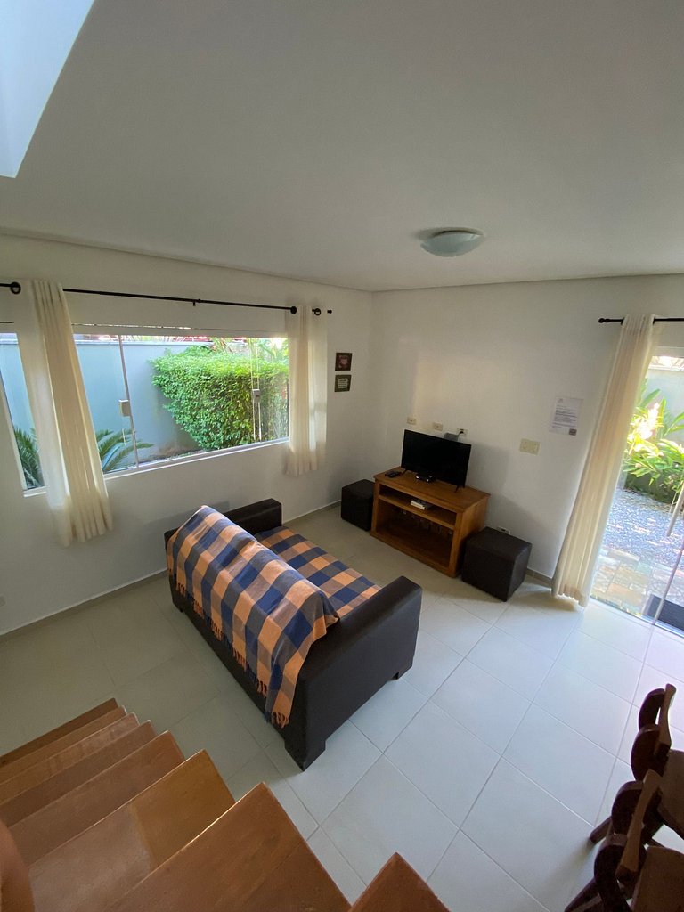 Vila Tiare 6 • Casa pet friendly em condomínio